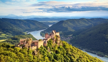 Danube Bike & River Cruise: Prague to Budapest 1