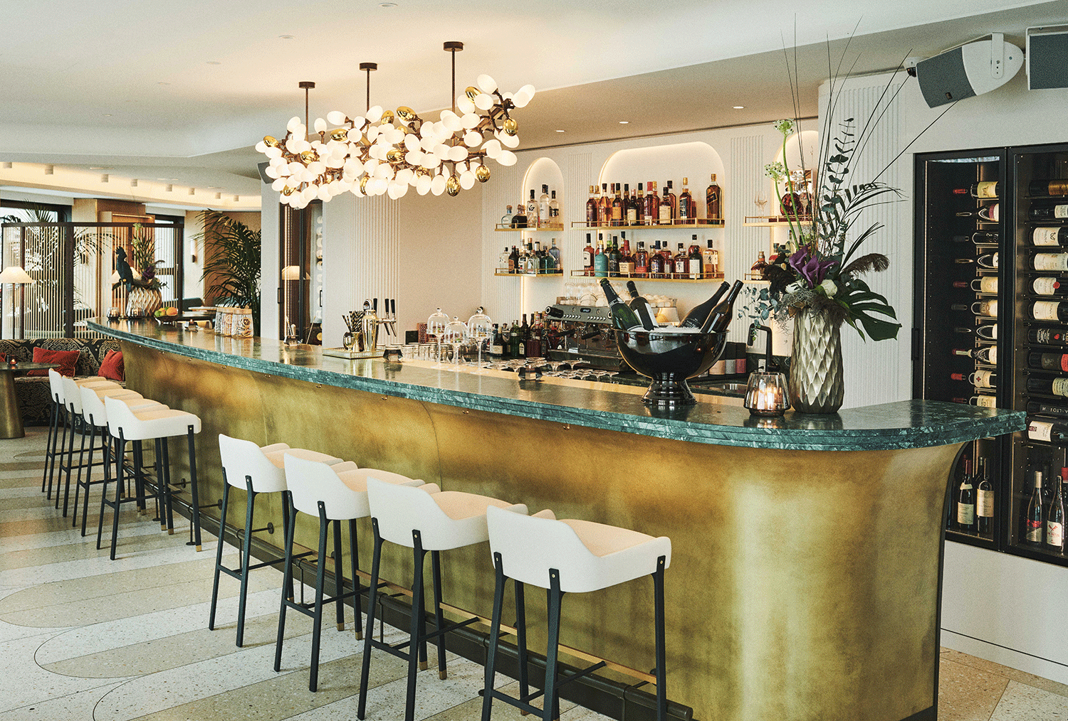 Bar at Ambassador Hotel Zurich