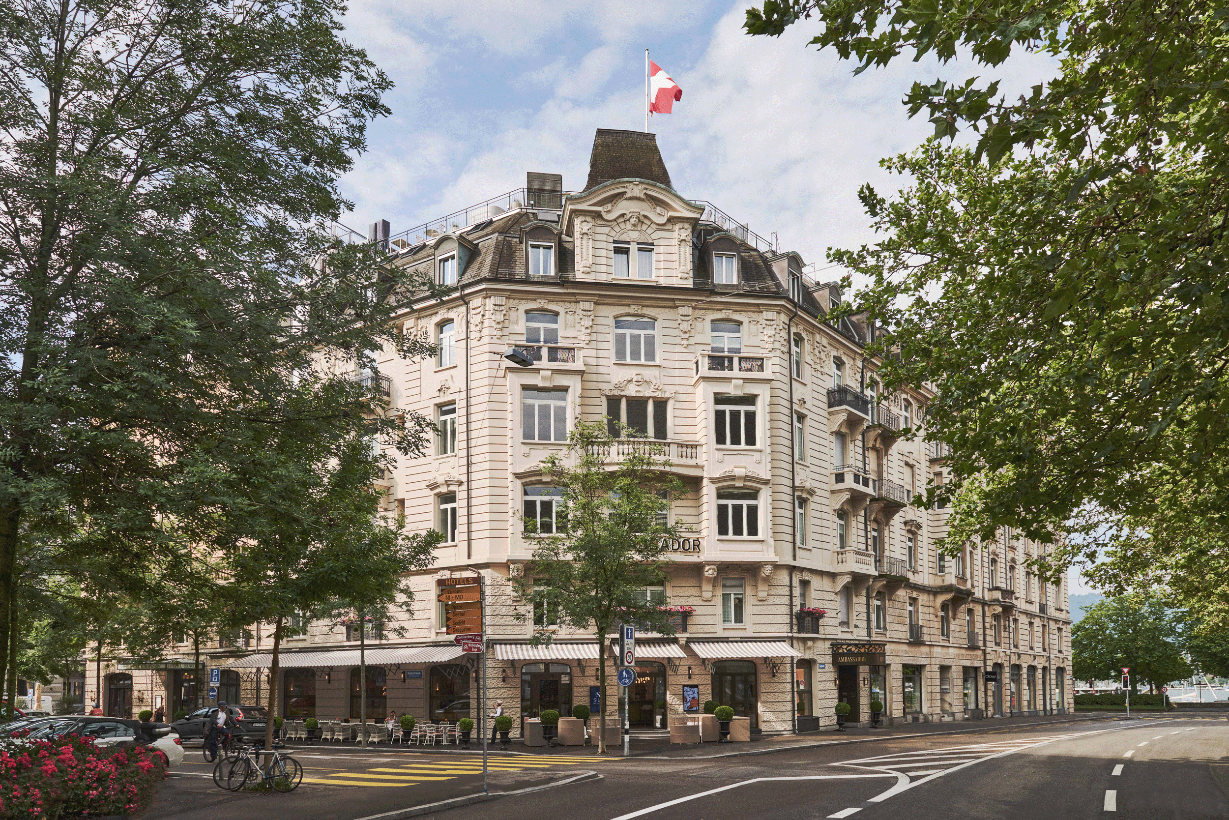 Exterior of Ambassador Hotel Zurich