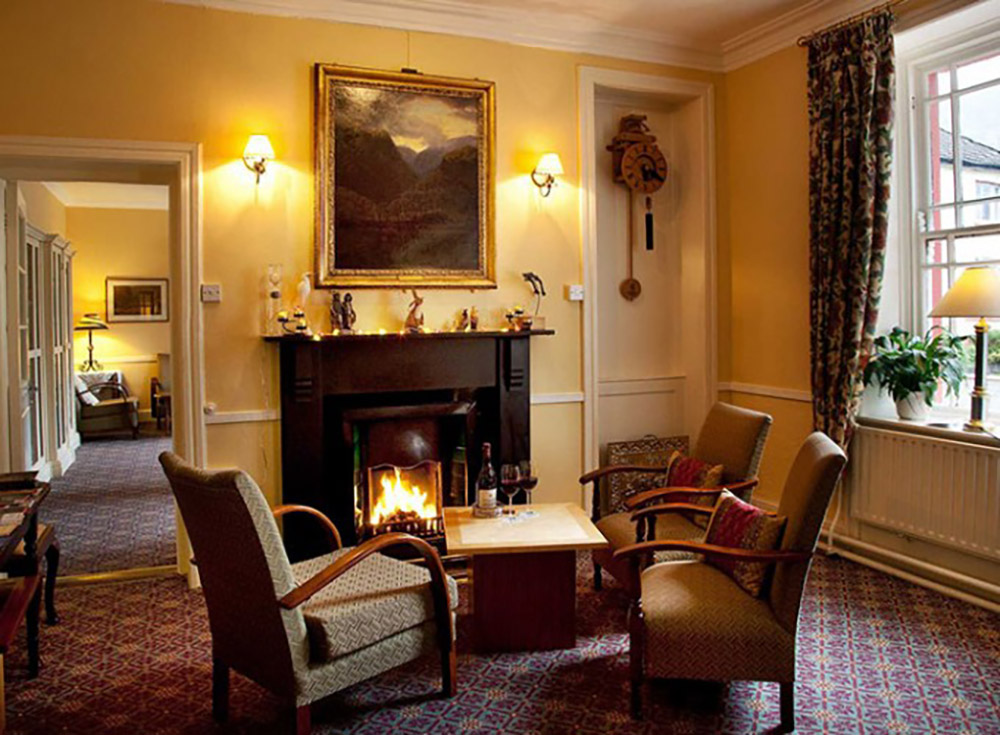 Gougane Barra Hotel lounge