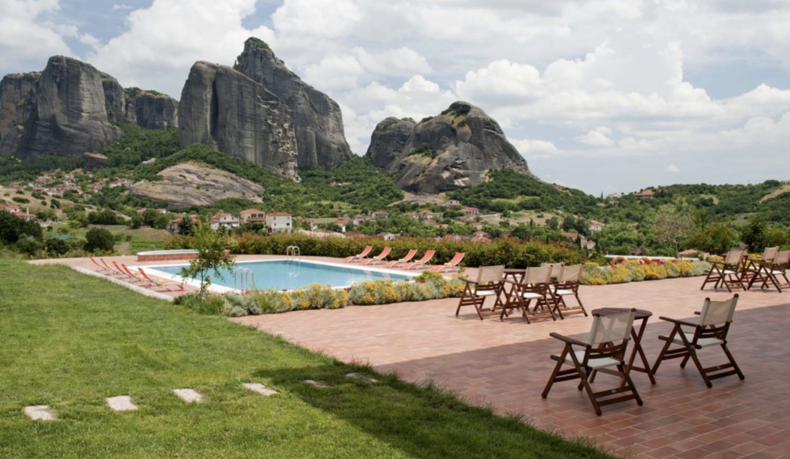 Hotel-Meteora-pool-scaled.jpg, GR-GREEC