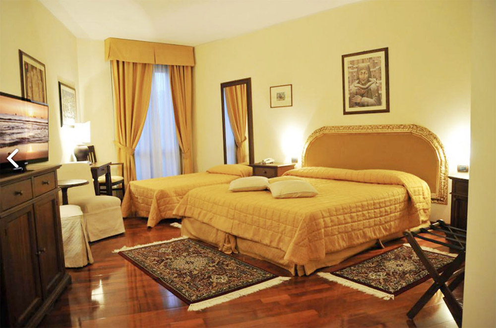 hotel la bastiglia room